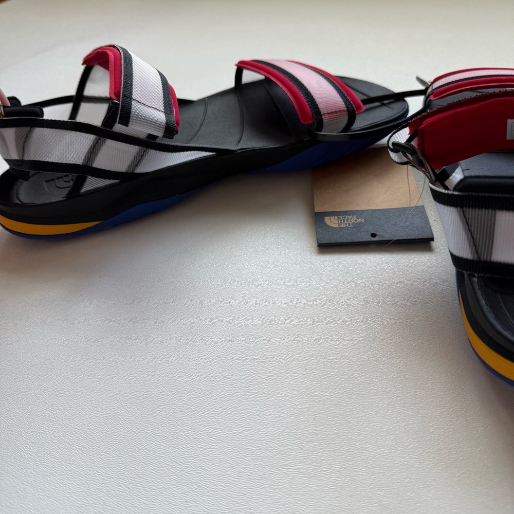 The North Face Skeena Sport Sandals Black Red Blue Yellow Mens Size 9 - Picture 6 of 9